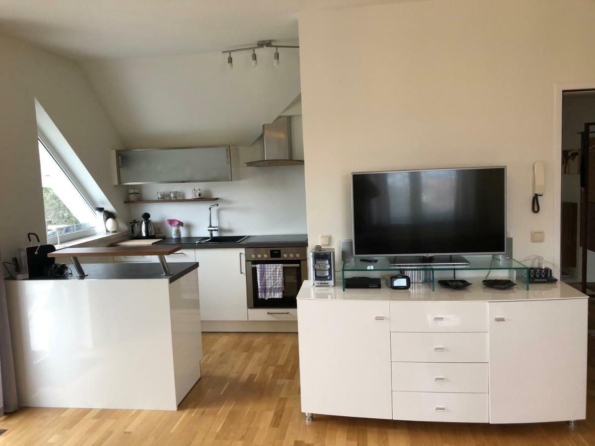 Superior-Apartment Mit Pool Und Seezugang Velden am Wörther See Extérieur photo