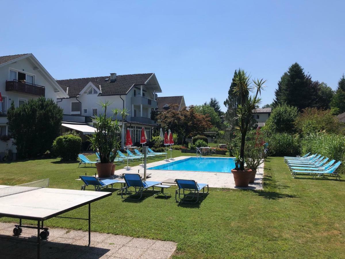 Superior-Apartment Mit Pool Und Seezugang Velden am Wörther See Extérieur photo